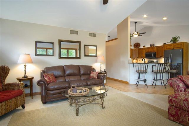2308 Dynes Way, Sun Prairie, WI 53590