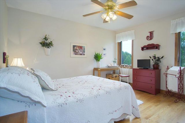 2308 Dynes Way, Sun Prairie, WI 53590