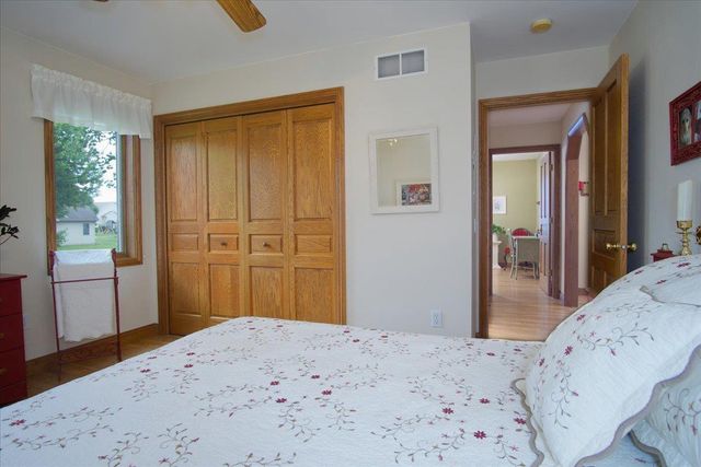 2308 Dynes Way, Sun Prairie, WI 53590