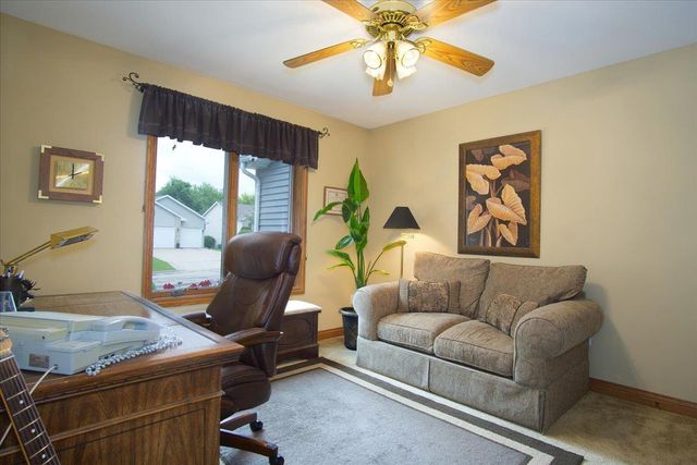 2308 Dynes Way, Sun Prairie, WI 53590