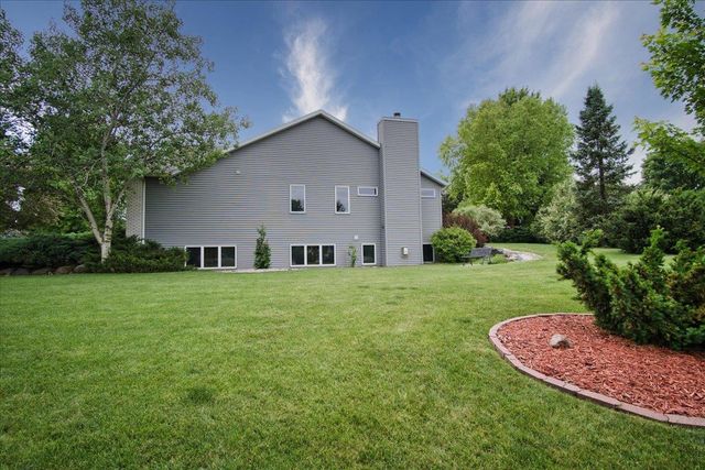 2308 Dynes Way, Sun Prairie, WI 53590
