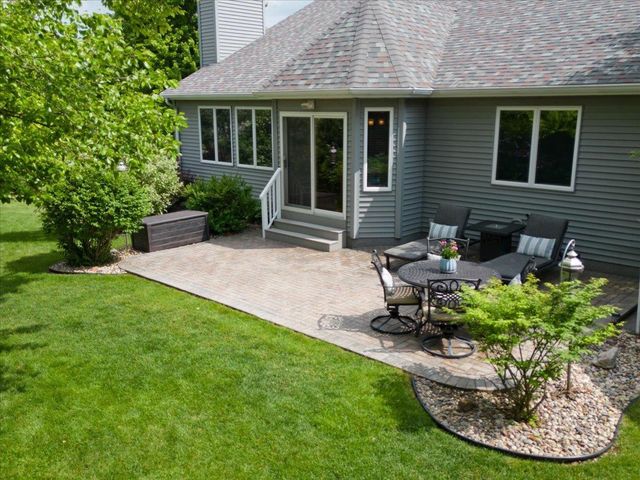 2308 Dynes Way, Sun Prairie, WI 53590