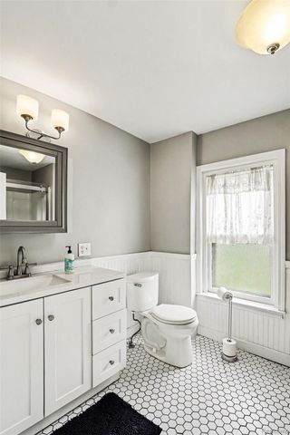 302 Hadley Street, Holly Village, MI 48442