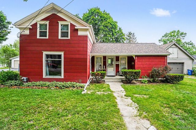 302 Hadley Street, Holly Village, MI 48442