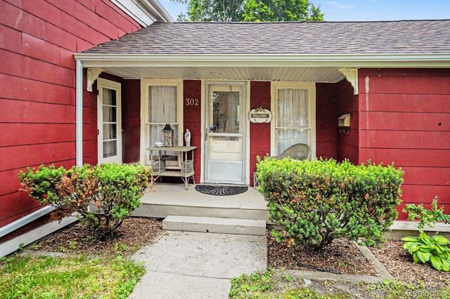 302 Hadley Street, Holly Village, MI 48442