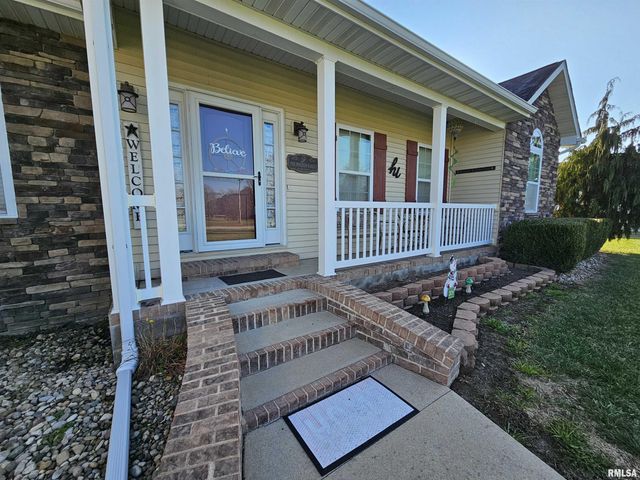 10586 N Spring Garden Lane, Mt Vernon, IL 62864