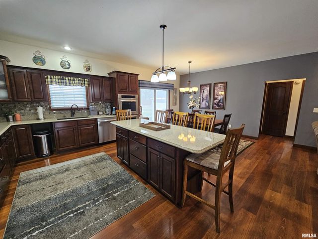 10586 N Spring Garden Lane, Mt Vernon, IL 62864