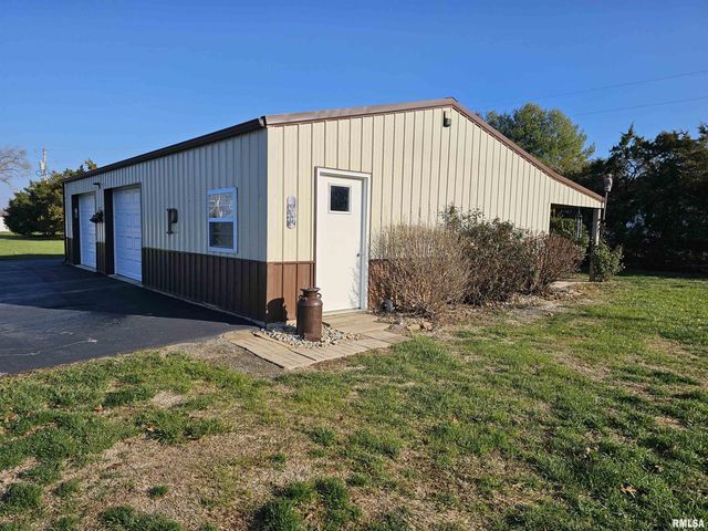 10586 N Spring Garden Lane, Mt Vernon, IL 62864