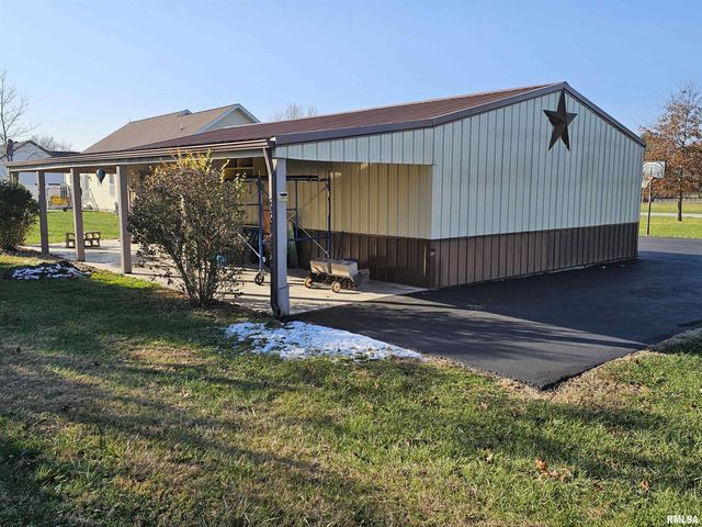 10586 N Spring Garden Lane, Mt Vernon, IL 62864