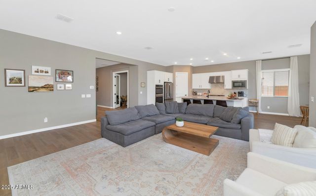 4418 W PARK VIEW Lane, Glendale, AZ 85310