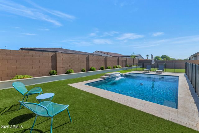 4418 W PARK VIEW Lane, Glendale, AZ 85310