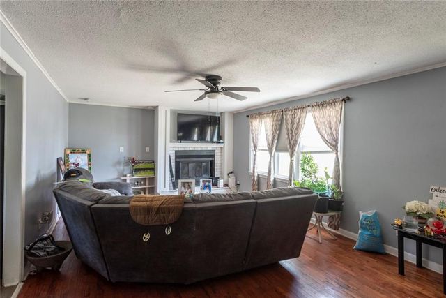6046 Edith Avenue, Kansas City, KS 66104