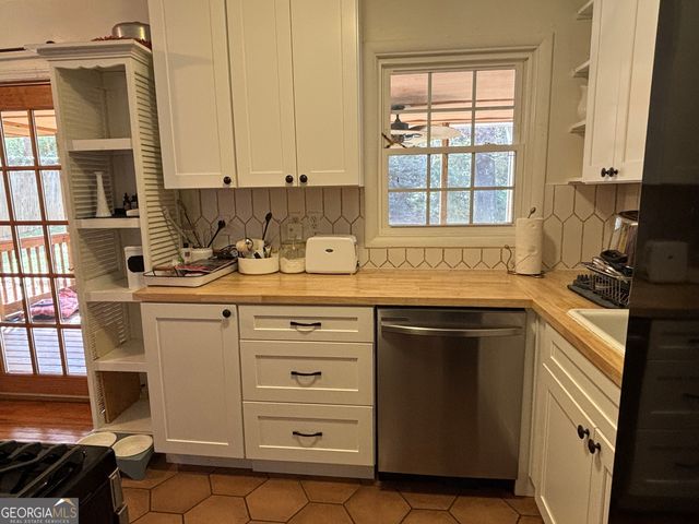 866 Verdi Way, Clarkston, GA 30021