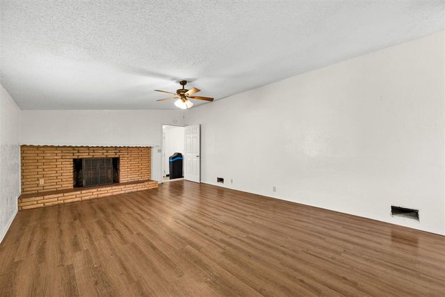 4519 NW Cheyenne Ave, Lawton, OK 73505