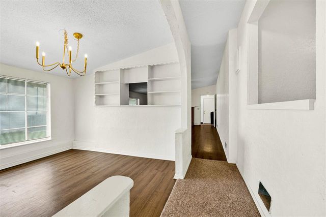 4519 NW Cheyenne Ave, Lawton, OK 73505