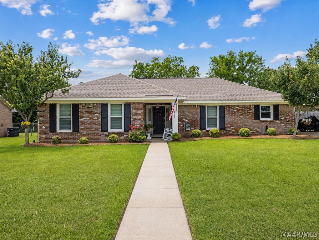 1818 Heatherton Drive, Montgomery, AL 36106
