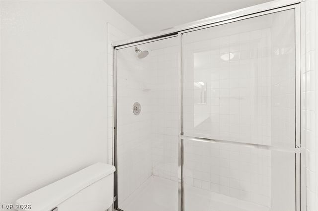 10524 Autumn Pine Avenue 105, Las Vegas, NV 89144