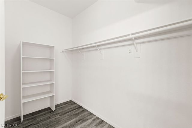 10524 Autumn Pine Avenue 105, Las Vegas, NV 89144