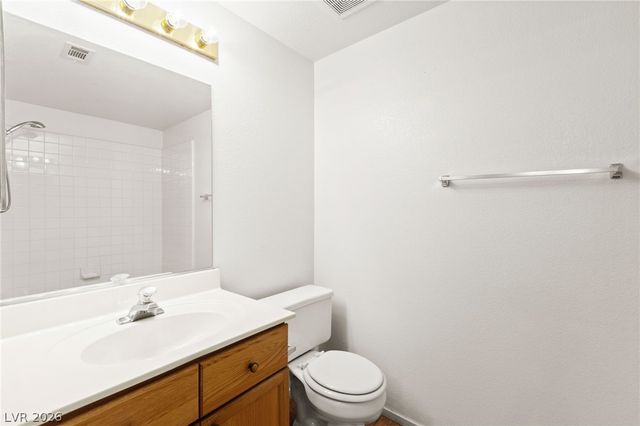 10524 Autumn Pine Avenue 105, Las Vegas, NV 89144