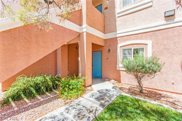 10524 Autumn Pine Avenue 105, Las Vegas, NV 89144