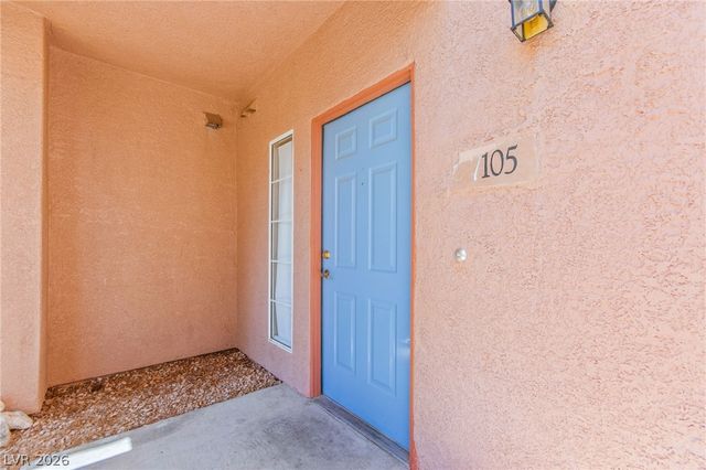 10524 Autumn Pine Avenue 105, Las Vegas, NV 89144