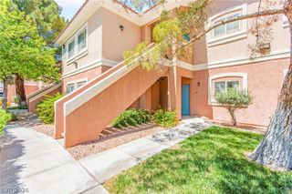 10524 Autumn Pine Avenue 105, Las Vegas, NV 89144