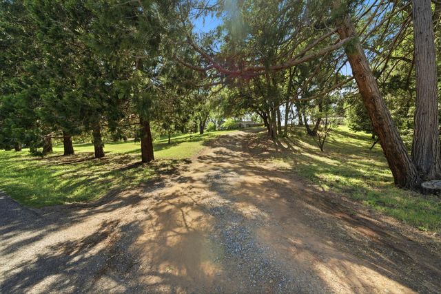 3500 Indian Creek Rd, Placerville, CA 95667