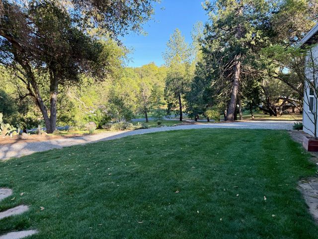 3500 Indian Creek Rd, Placerville, CA 95667