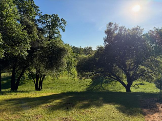 3500 Indian Creek Rd, Placerville, CA 95667