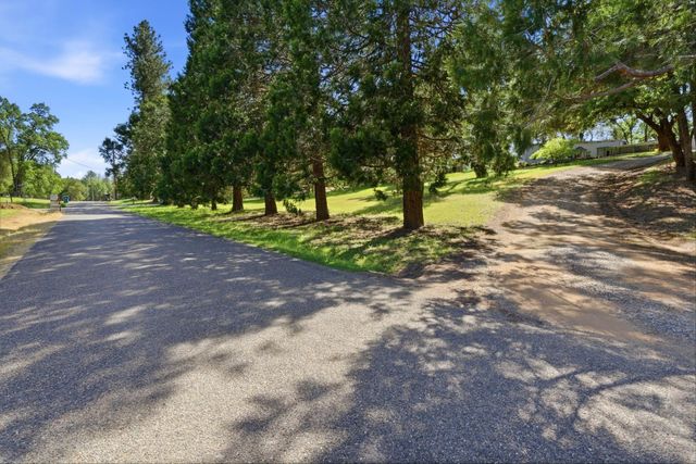 3500 Indian Creek Rd, Placerville, CA 95667