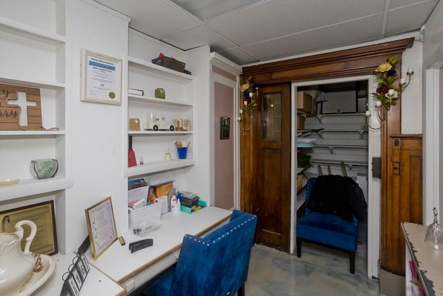 266 Bridge St, Springfield, MA 01103