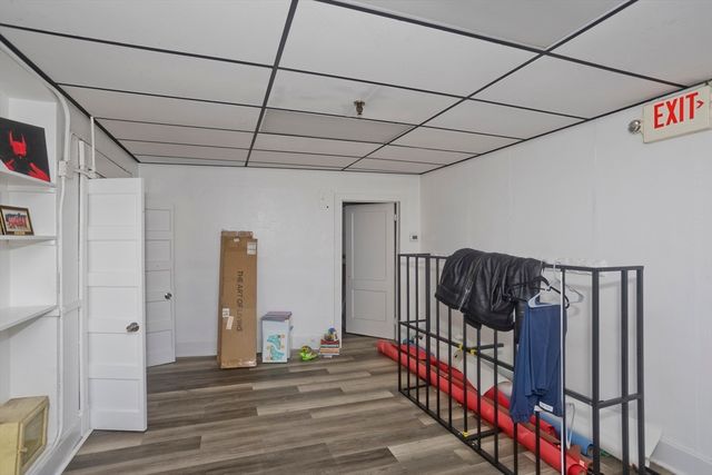 266 Bridge St, Springfield, MA 01103