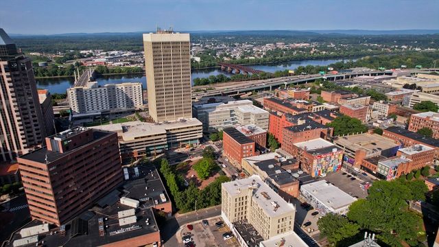 266 Bridge St, Springfield, MA 01103