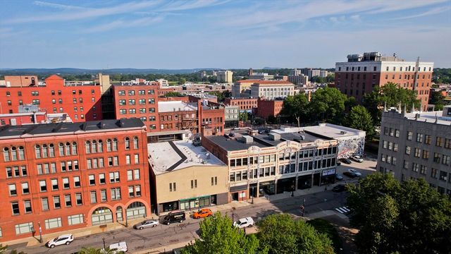 266 Bridge St, Springfield, MA 01103