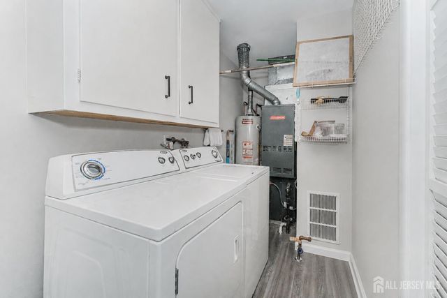 90 Oak Hill Drive, Toms River, NJ 08753