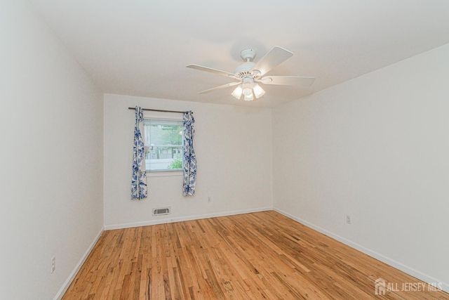 90 Oak Hill Drive, Toms River, NJ 08753