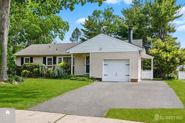 90 Oak Hill Drive, Toms River, NJ 08753