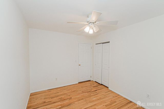 90 Oak Hill Drive, Toms River, NJ 08753