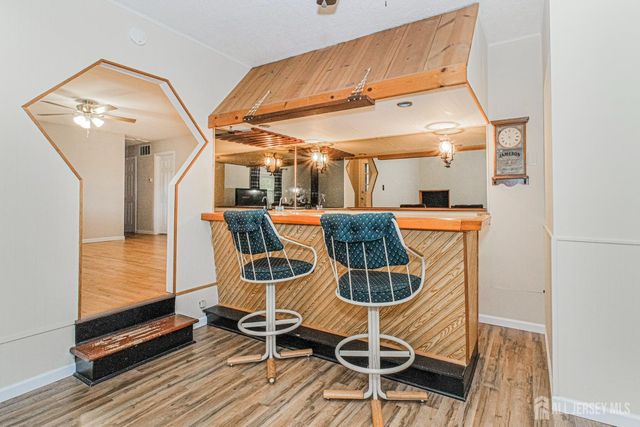 90 Oak Hill Drive, Toms River, NJ 08753