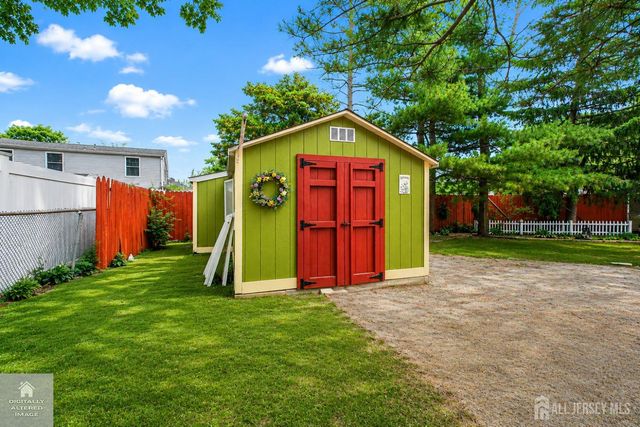 90 Oak Hill Drive, Toms River, NJ 08753