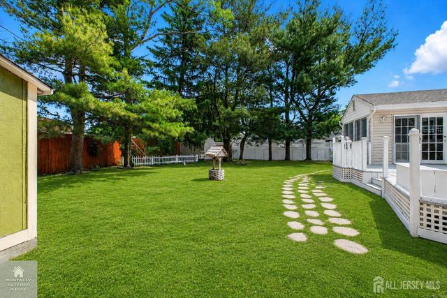 90 Oak Hill Drive, Toms River, NJ 08753