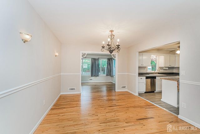 90 Oak Hill Drive, Toms River, NJ 08753