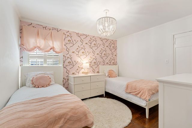 6131 Olympia Drive, Houston, TX 77057