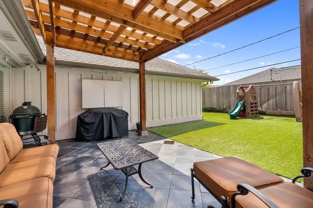 6131 Olympia Drive, Houston, TX 77057