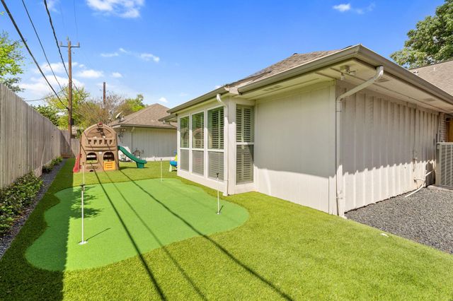 6131 Olympia Drive, Houston, TX 77057