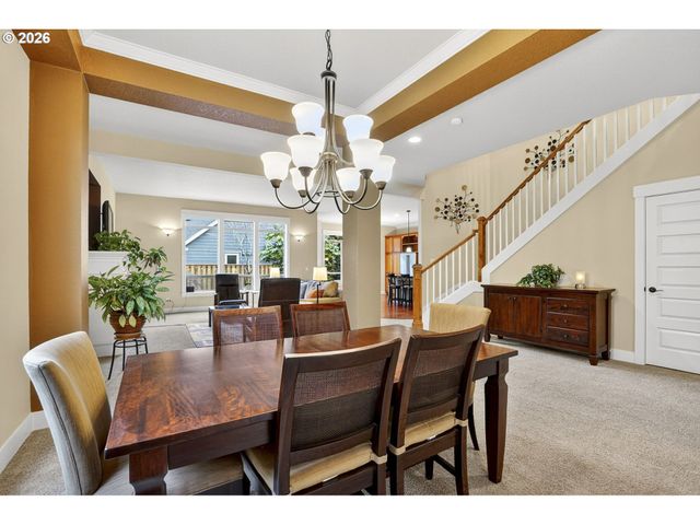 8254 Sw 74TH Ave, Portland, OR 97223