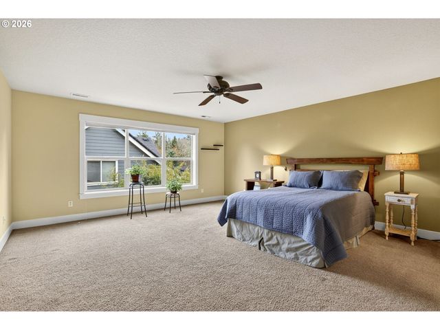 8254 Sw 74TH Ave, Portland, OR 97223