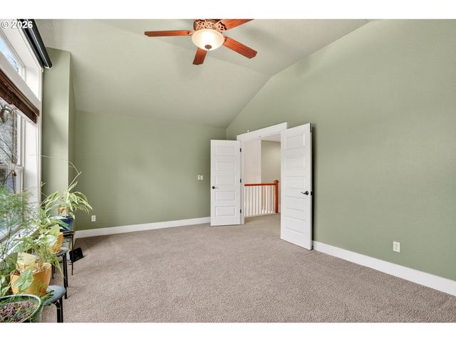 8254 Sw 74TH Ave, Portland, OR 97223