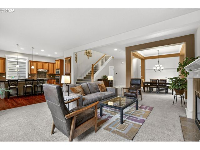 8254 Sw 74TH Ave, Portland, OR 97223