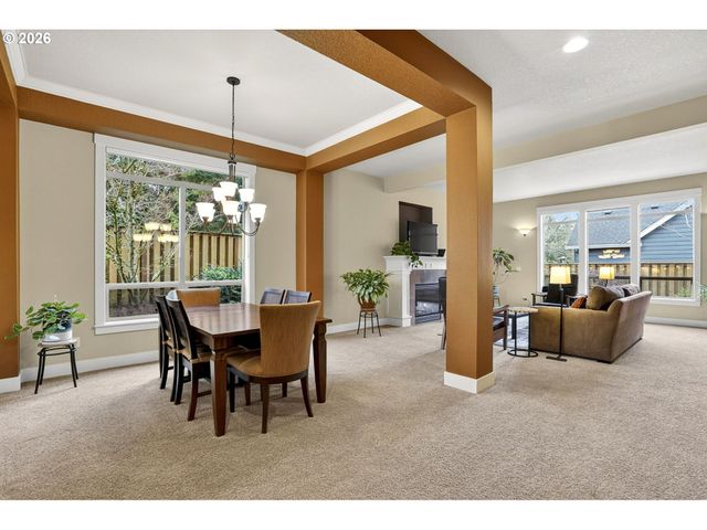 8254 Sw 74TH Ave, Portland, OR 97223